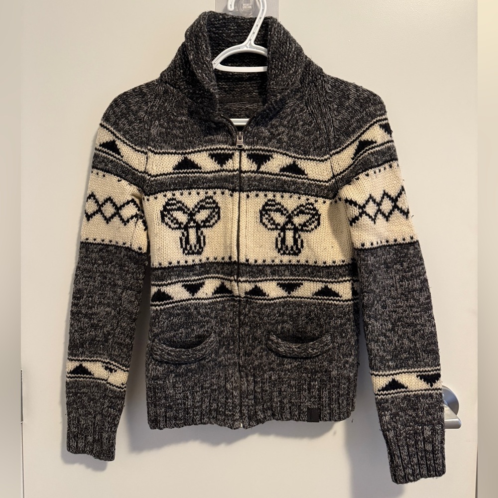 Aritzia TNA Lambswool Women’s Zip-Up Sweater